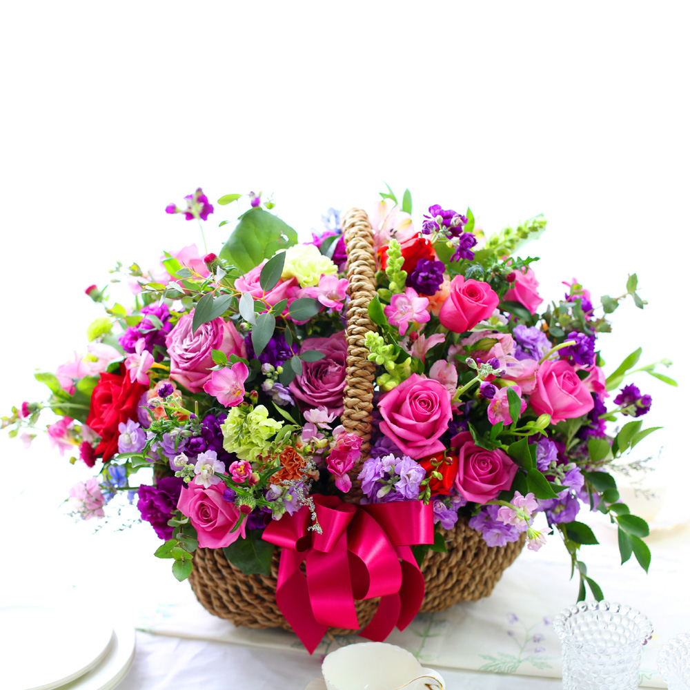 Pretty Basket Floral