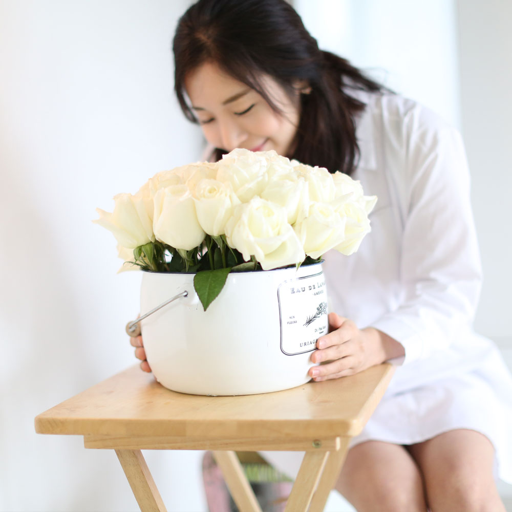 Invaluable white day - white rose (흰색플라워박스로 변경됨)