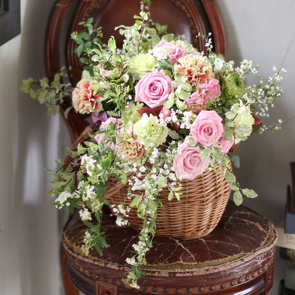 Invaluable white day - Have a good day