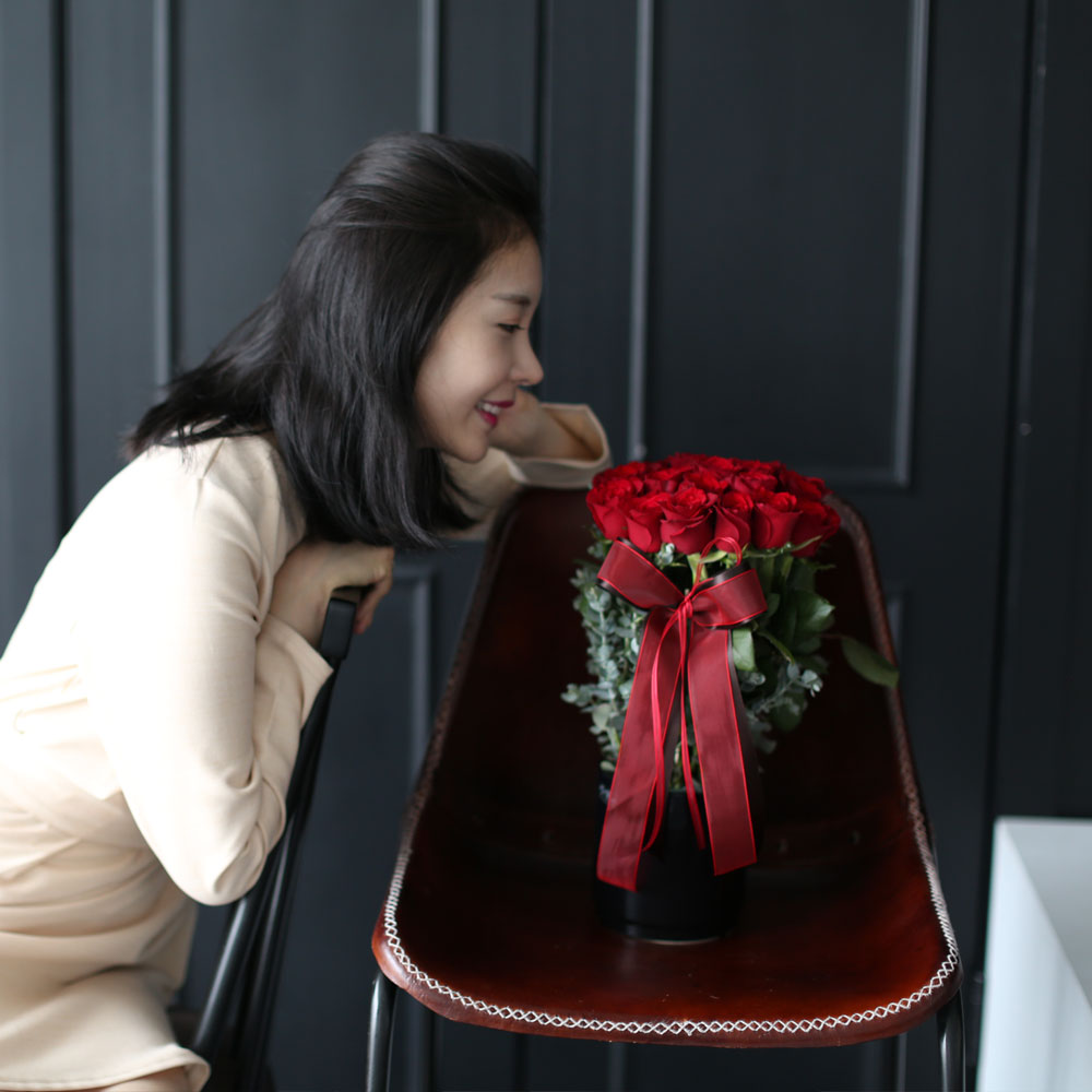 로즈데이 - vivid rose day