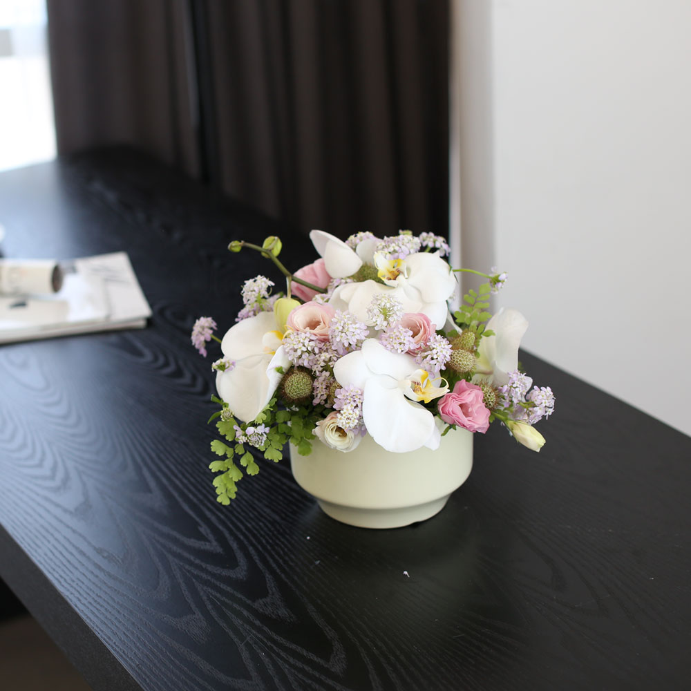 "Stunning Flower Ideas - Elegance a warm breeze"
