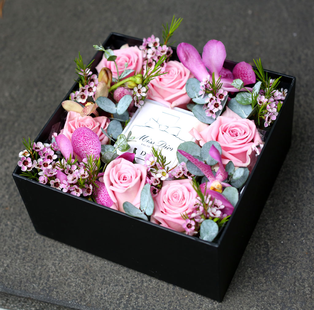 (예약주문)Fragrance with flowers Miss Dior