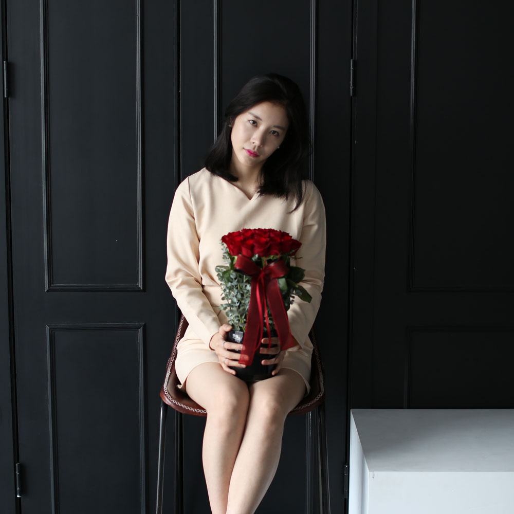 로즈데이 - vivid rose day