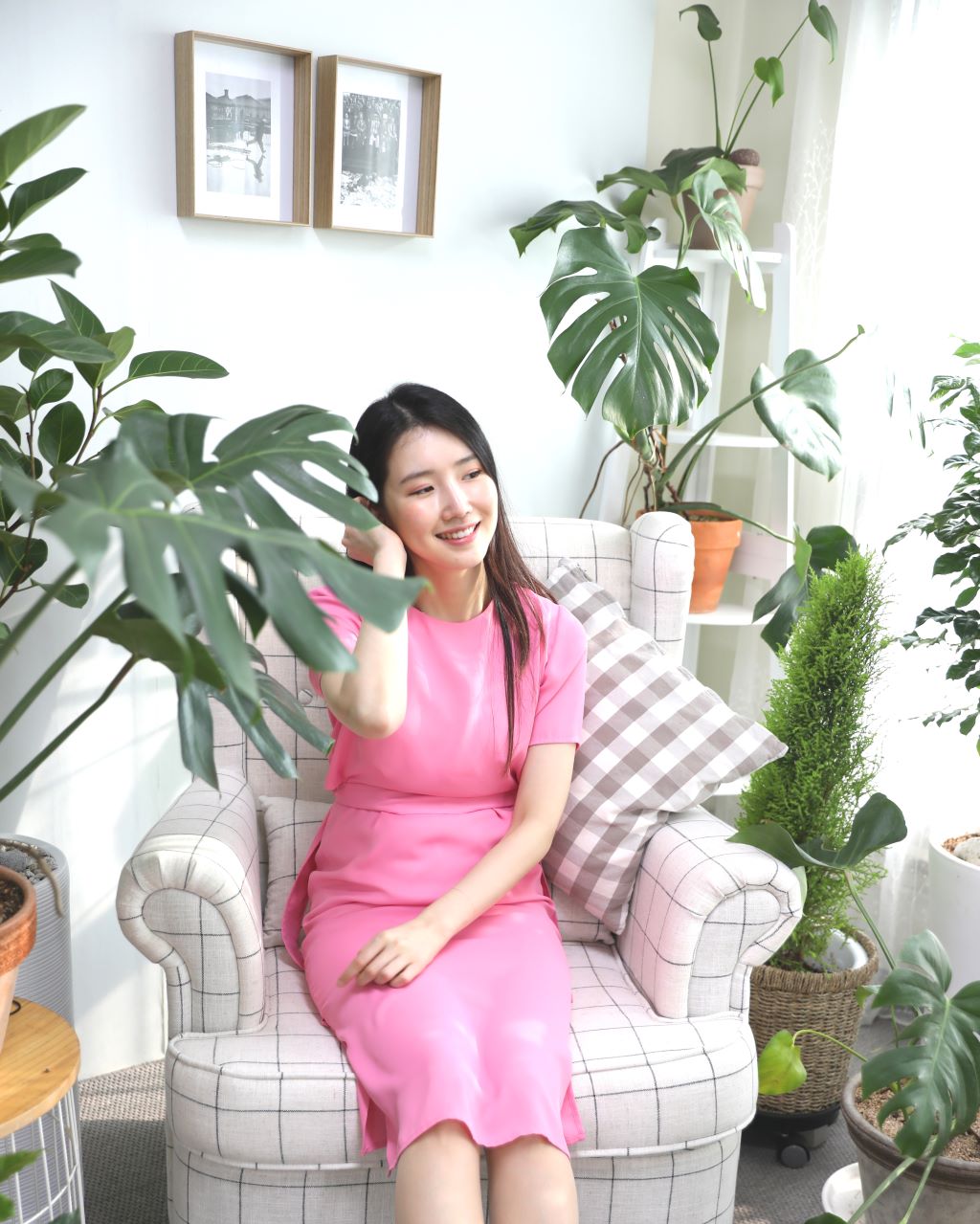 초록이 있는 공간은 편안함, 휴식을 가져다 줍니다.
녹색 식물은 모두가 공기 정화, 습도 조절 기능을 가지고 있습니다.